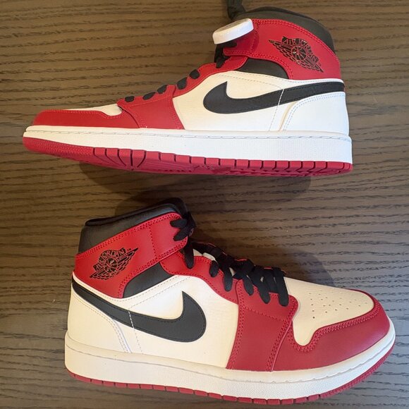 Air Jordan 1 Mid Chicago White Heel - Men's Size: 10.5 - Picture 8 of 11